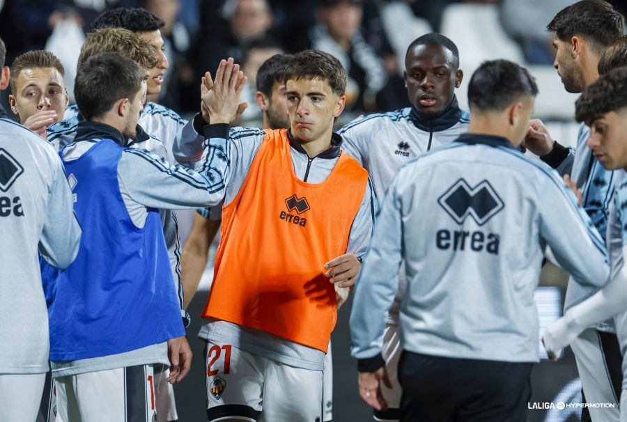 El Castellón quiere frenar su sequía de victorias y volver a sonreír a costa del Almería