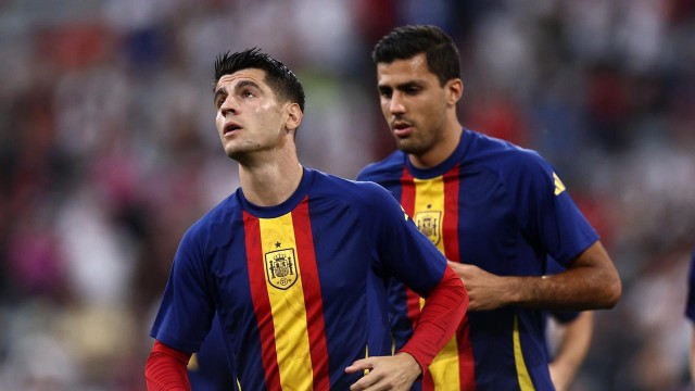 Morata y Rodri, sancionados por la UEFA un partido por los cánticos de 