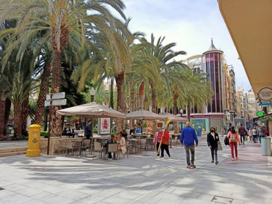 Elche ampliará por primera vez el horario de la hostelería hasta las 6 de la mañana en la Roà