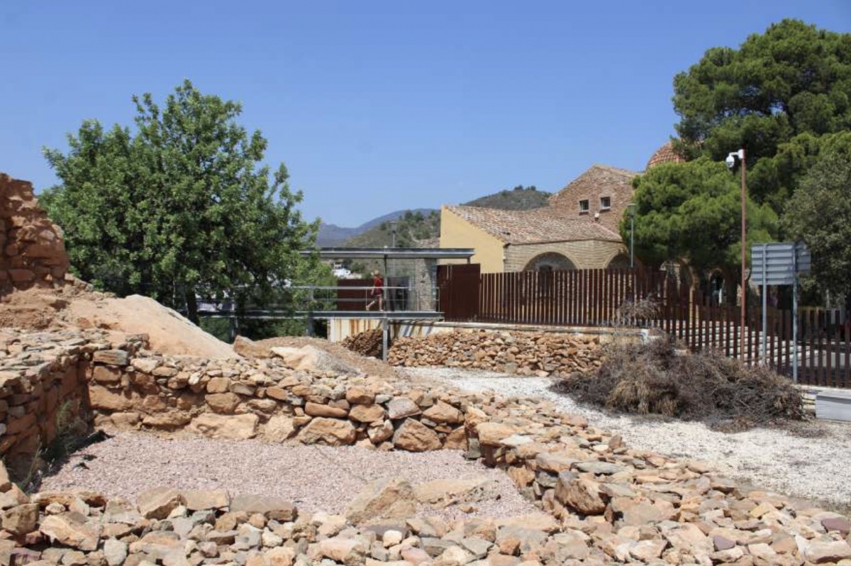 La Vall adjudica dos obras para ampliar el poblado de Sant Josep y eleva la previsión de ingresos del parque acuático