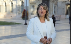 Arroyo reconoce que la baja de Beatriz Sánchez les afecta pero confía en mantener a salvo el pacto de Gobierno