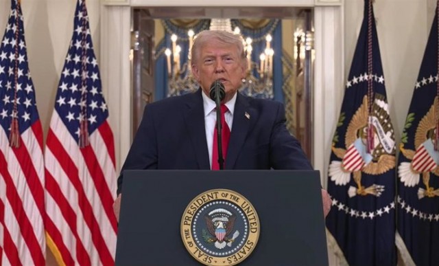 Trump exige a los 