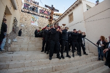 Alicante se reviste de fervor, devoción y esplendor en el Miércoles Santo que protagoniza Santa Cruz