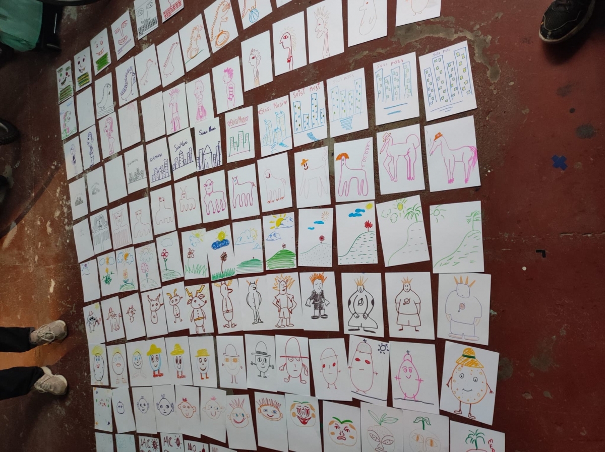 Noche de dibujos libres en La Gilda