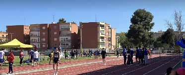 Estela Muñoz, primera sub-18 de la Región que baja de 15 minutos en 3 kilómetros marcha