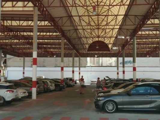 Alicante prorroga por un año más la explotación del parking de la Lonja a Vectalia-Pavapark