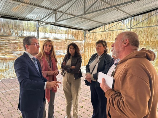 Las barracas de Murcia pasan el control sanitario antes de su apertura este domingo