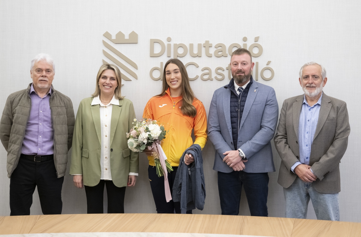 La atleta del Playas Andrea Sales bate el récord de España en martillo sub-23 en el europeo de lanzamientos