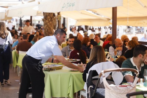 La brecha del absentismo en la Comunitat: bajas más largas, una Sanidad saturada y el auge de la salud mental