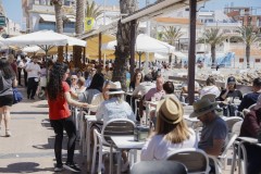 Cae la facturación en el 67% de la hostelería valenciana por el calor y los macroeventos