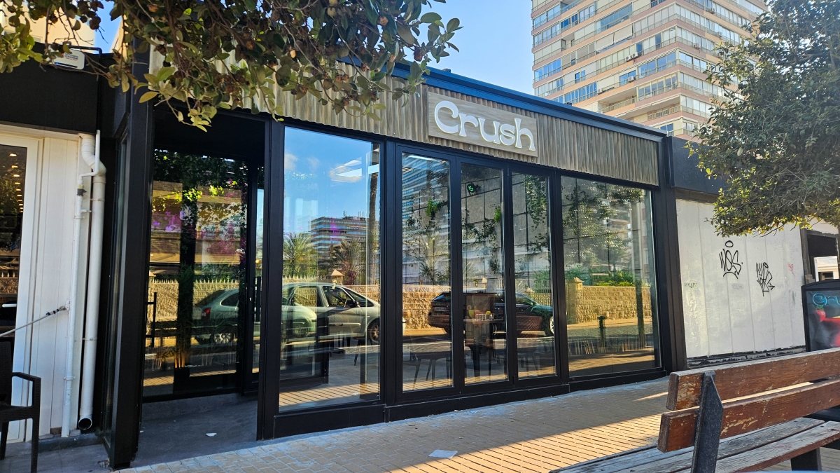 Locales en Playa de San Juan para marcarte un Bad Bunny: 