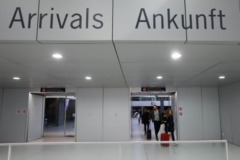 El aeropuerto de Corvera no termina de despegar en temporada alta con 18.000 pasajeros menos que en 2019