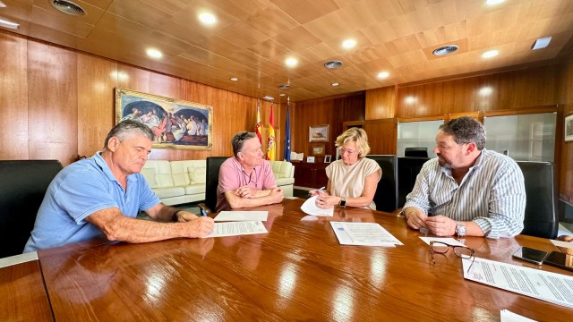 Xàbia rebajará el precio del agua a la Cofradía de Pescadores 