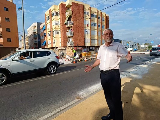 Benicarló modifica el traçat de les rotondes del bulevard per a millorar el trànsit dels vehicles
