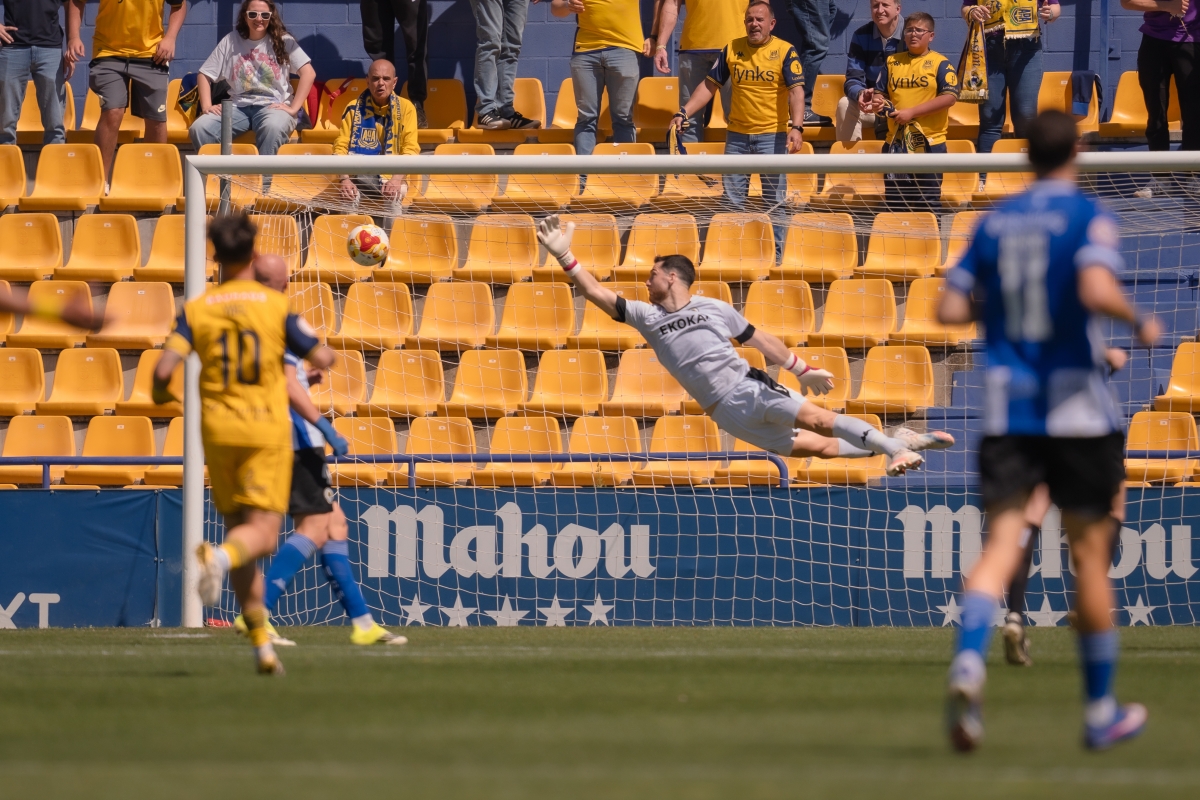 Segunda derrota por cuatro goles del Hércules CF en lo que llevamos de curso liguero