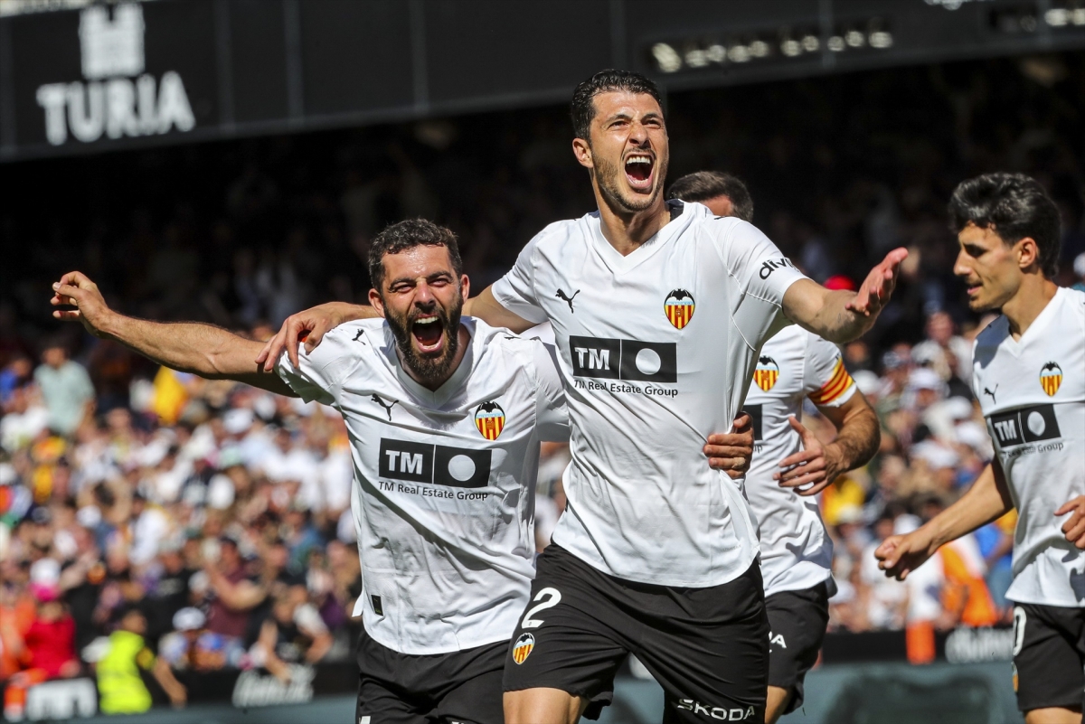Guido Rodríguez marcó su primer doblete en LaLiga ante el Celta