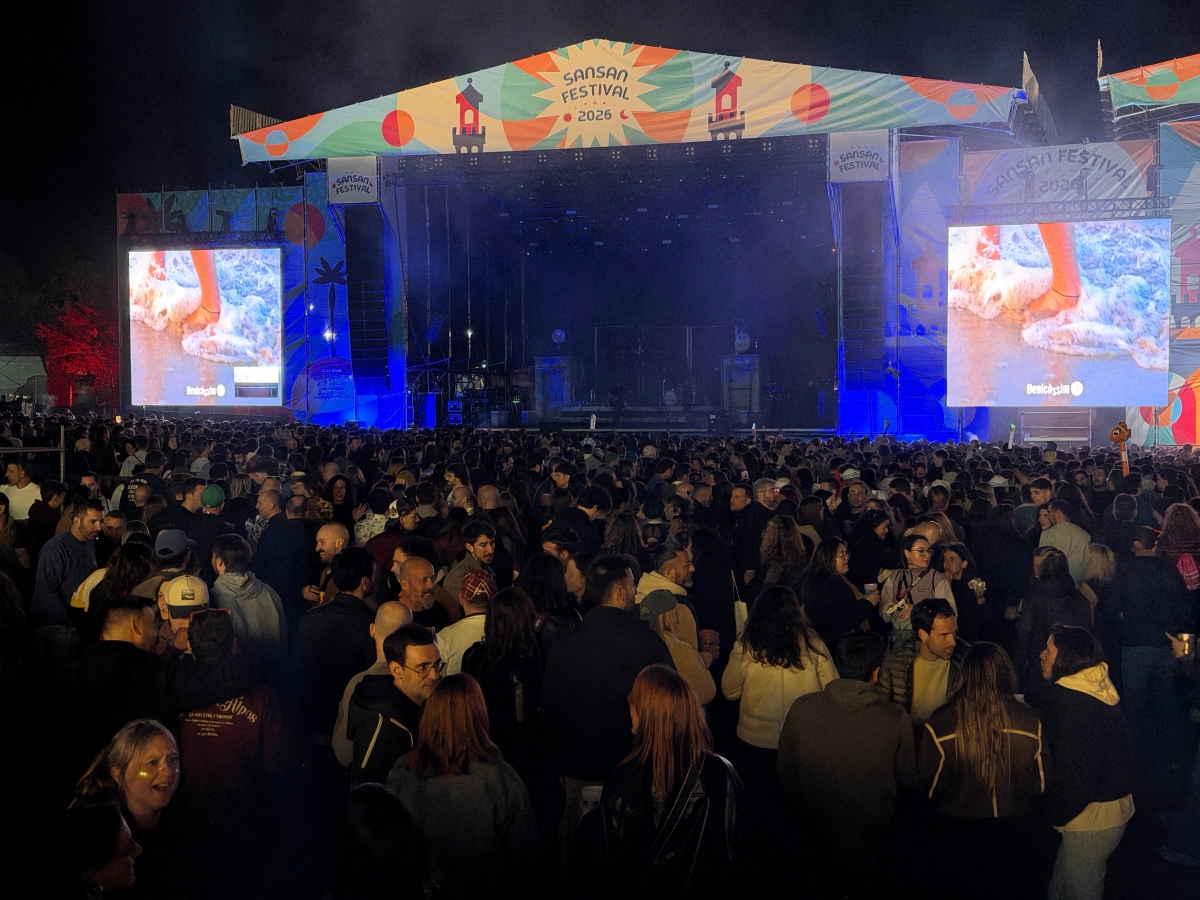 Benicàssim promociona el destino turístico en las pantallas gigantes de los tres grandes festivales: SanSan, FIB y Rototom 