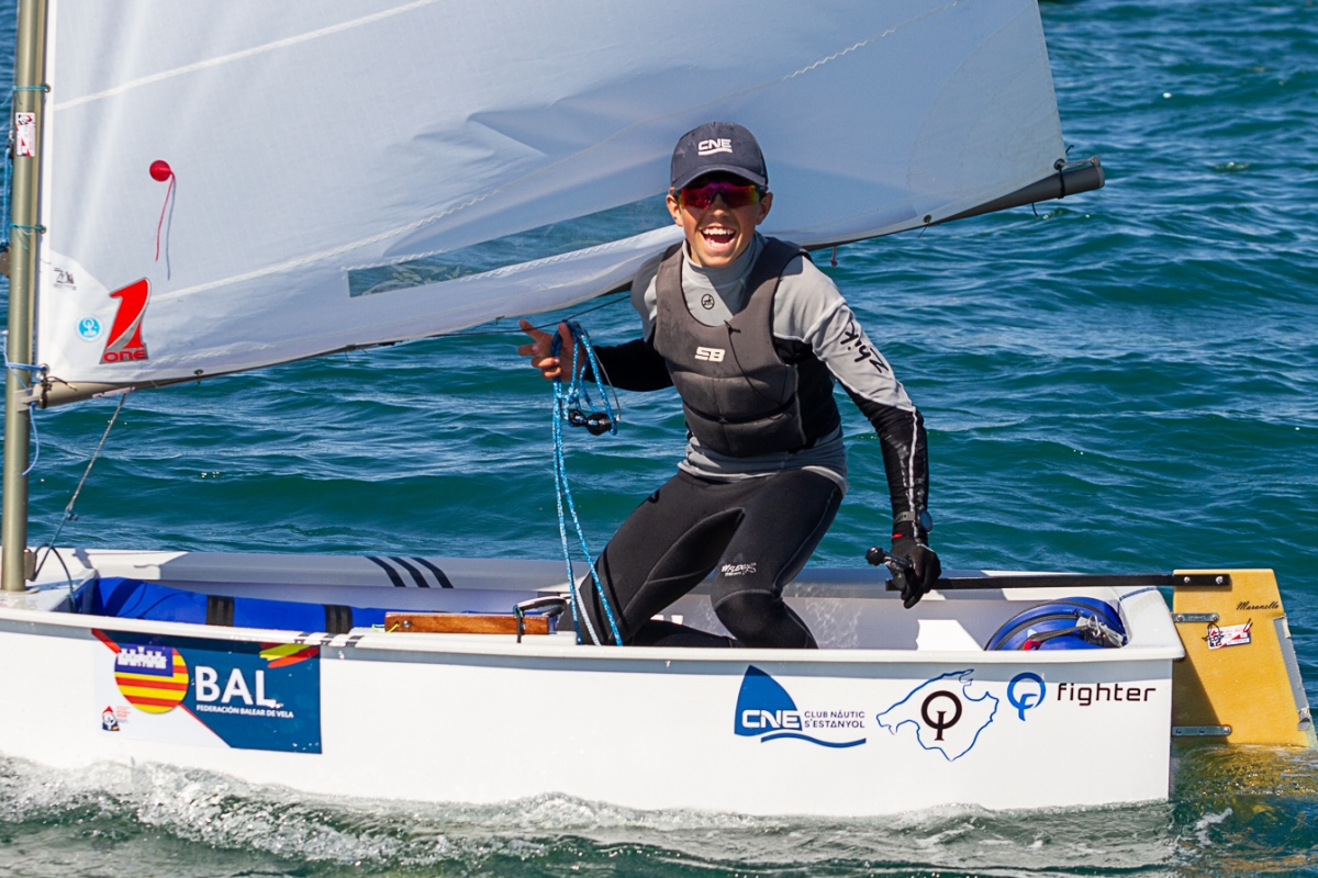 María Antonia Peñalver es subcampeona de España sub-16 de Optimist en Getxo