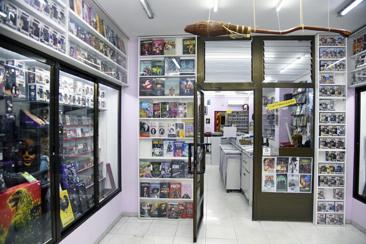  El escaparate de Rosebud, una histórica tienda dedicada al séptimo arte.