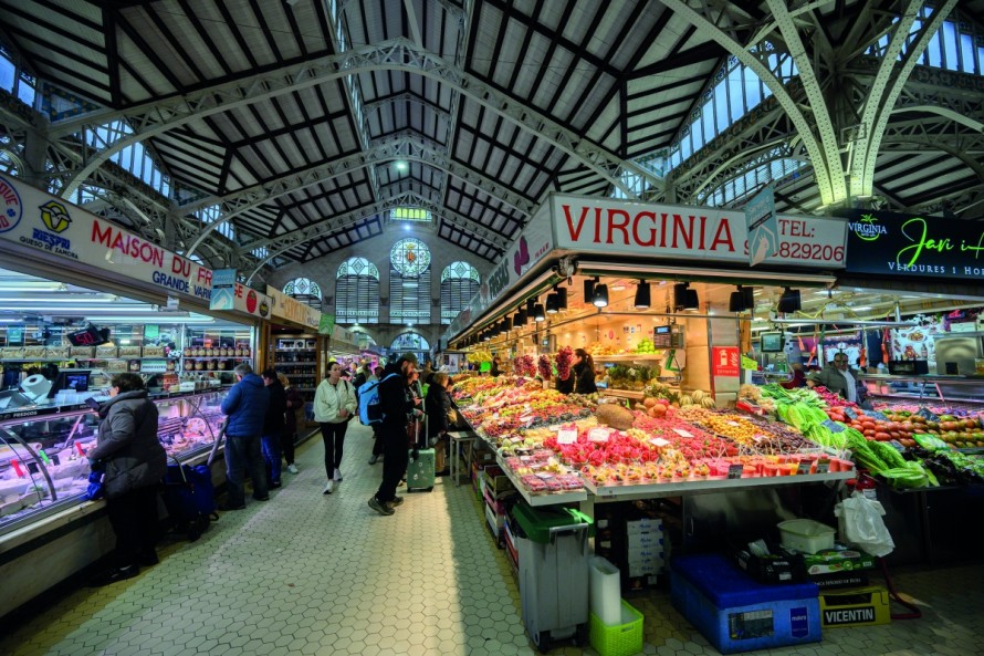 Los mercados de València podrán abrir algunos festivos y se limita al 10% los puestos que no sean de alimentación