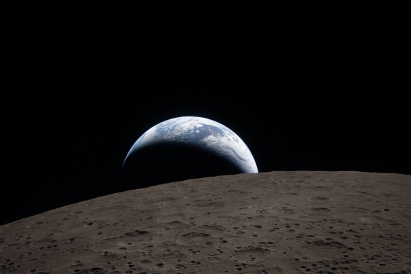 La NASA y la Casa Blanca publican la primera foto de la Tierra desde la cara oculta de la Luna