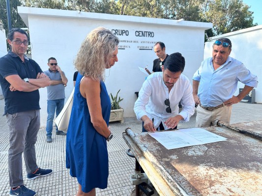 Comienza la construcción de 15 nuevos nichos en el cementerio de El Campello