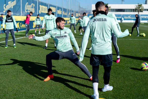 El Hércules ata al central Abraham del Moral
