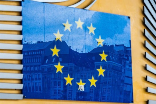 Bruselas abre una consulta pública para impulsar contadores inteligentes en la gestión del agua