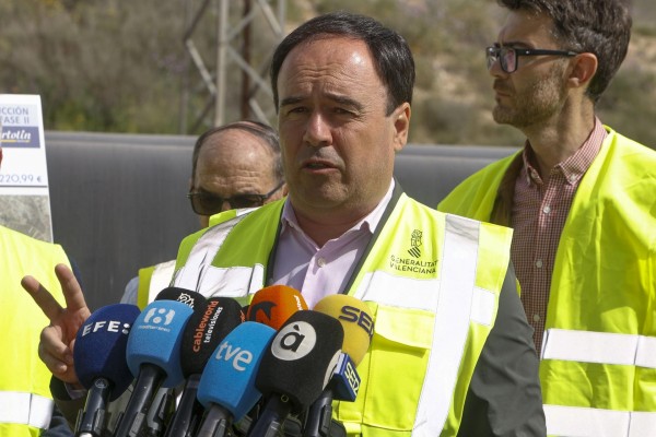 El PSPV pedirá la comparecencia de Pérez Llorca en la comisión de los bonos comercio de la Diputación de Alicante