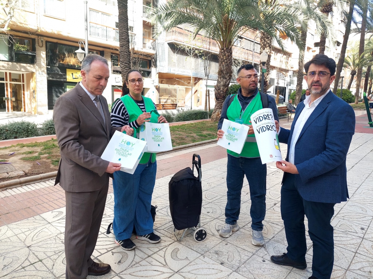 Alicante incentiva el reciclaje de vidrio con una campaña dirigida a 16.700 vecinos con ayuda de la IA