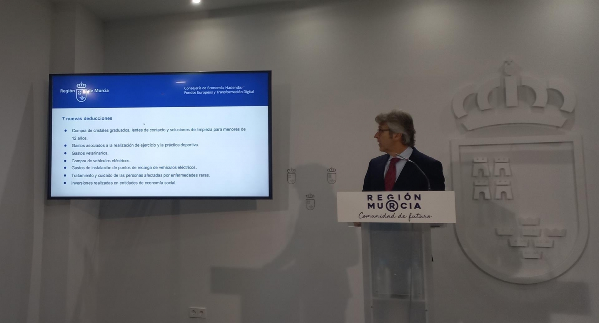 El consejero Luis Alberto Marín.