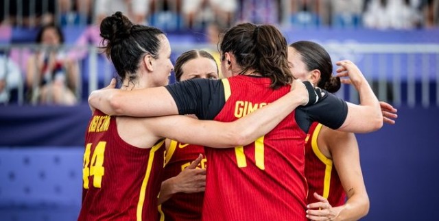 Las españolas, plata al caer en la final ante Alemania