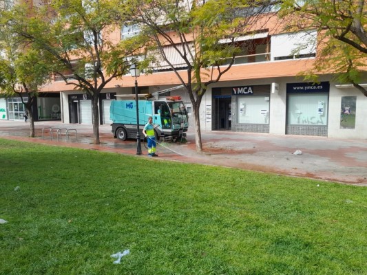 La operación basura del Bando de la Huerta: el dispositivo de limpieza recoge casi 66 toneladas de residuos