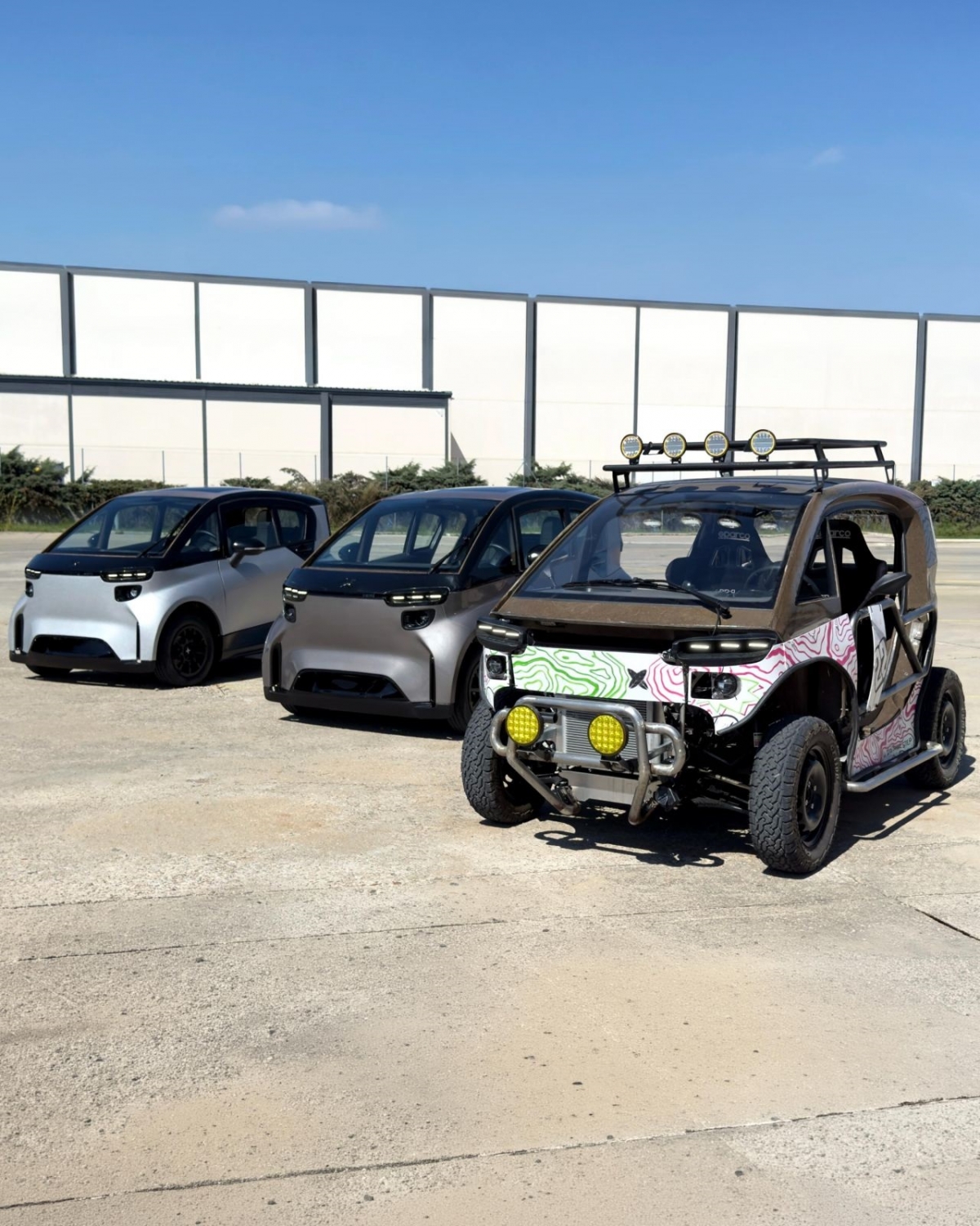 Liux, desde Elche, sigue con pruebas y supera 7.500 personas en lista de espera para su coche eléctrico