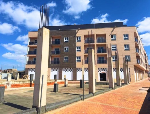 Hausera convierte una promoción abandonada en Molina desde el 2008 en un residencial con más de 200 viviendas