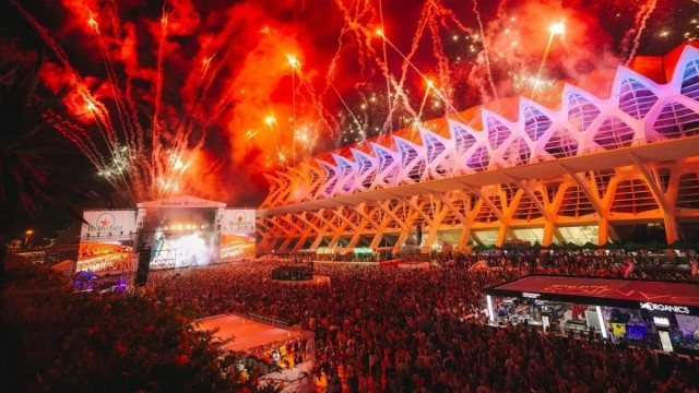 Primer cambio de ubicación tras la sentencia del ruido en Cacsa: Jean Michel-Jarre actuará en Marina Norte
