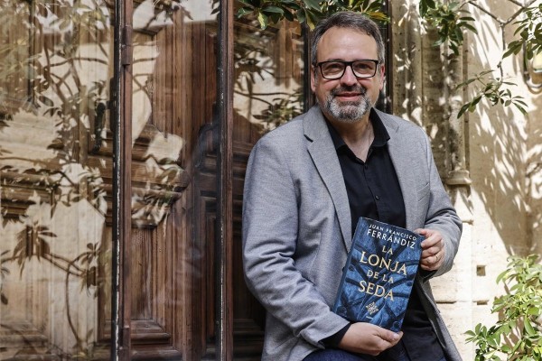 Juan Francisco Ferrándiz se adentra en los 