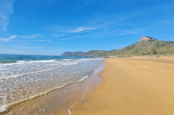 Ruta por los rincones más salvajes de la Región de Murcia para 'preestrenar' el verano