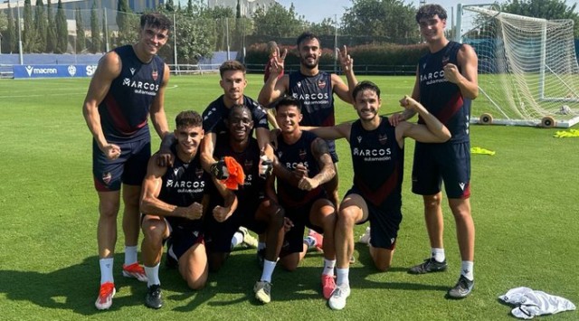 El Levante arranca la última semana de pretemporada con la novedad de Lass