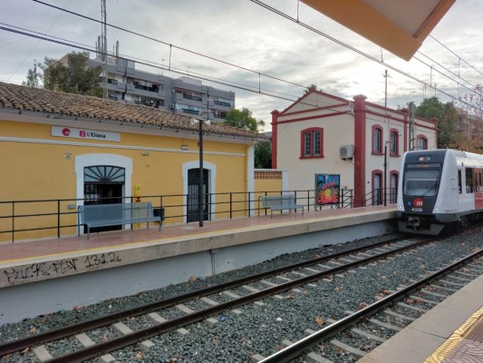 FGV destina 1,9 millones de euros para rehabilitar 59 edificaciones de Metrovalencia