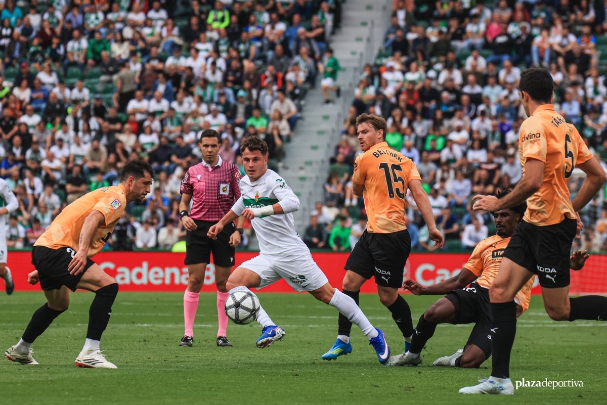 Las mejores imágenes de la victoria del Elche CF contra el Valencia CF