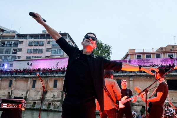 Los conciertos en el río Segura triunfan en las fiestas de Primavera