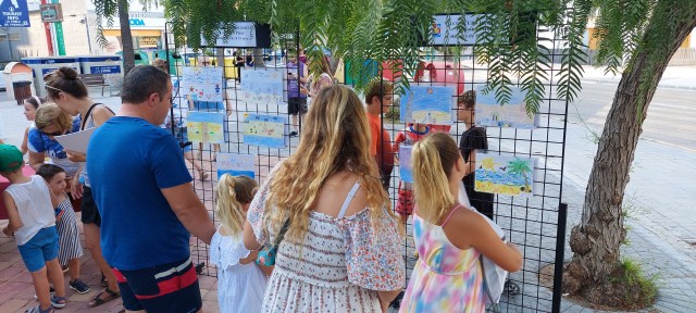 59 jóvenes participan en la XII edición del Concurso de Dibujo 
