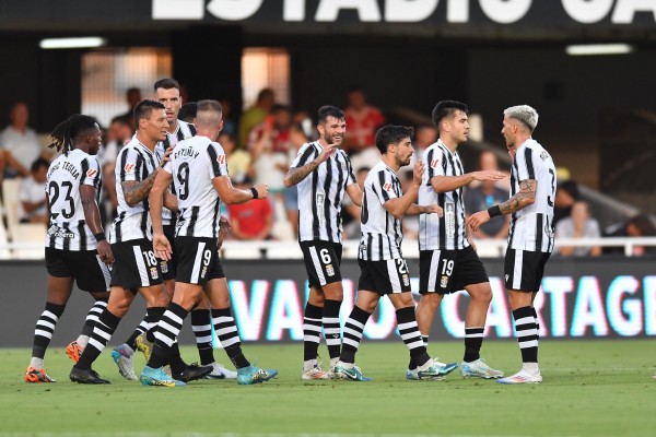 El Efesé sigue invicto este verano y Abelardo ve 