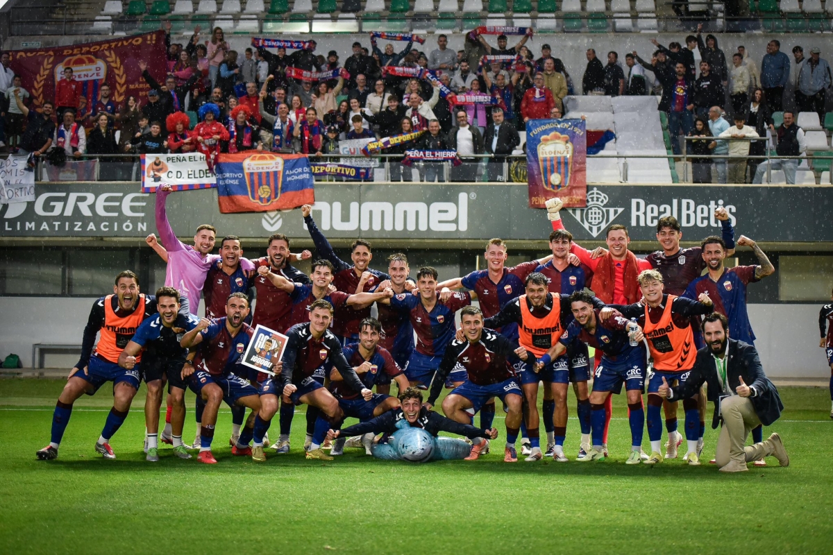 El CD Eldense encadena la sexta victoria consecutiva, retiene el liderato y declara 'jornada económica' la vista del FC Cartagena