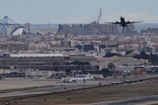El Aeropuerto de Valencia crece un 4,2 % en pasajeros en marzo y supera el millón