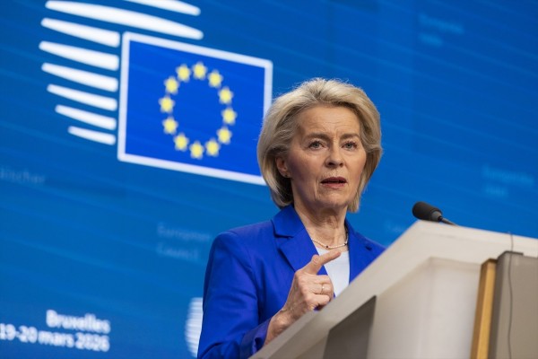 Von der Leyen aboga por nuevos pactos comerciales para reforzar la independencia de la UE