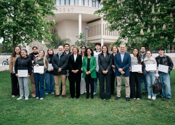 Castelló apoya el programa de becas de Facsa y la UJI con más de 20 ayudas para el talento joven local