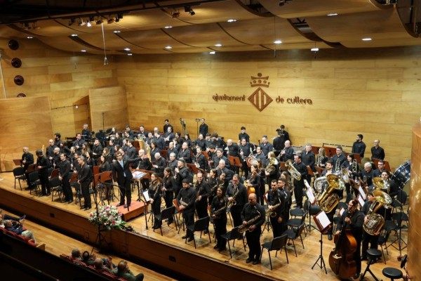 La Filarmónica Beethoven de Campo de Criptana hace doblete en el Certamen de Bandas de Cullera
