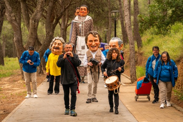 L'Alcora celebra Sant Vicent con su tradicional romería y el 25º aniversario de la Mocadorà